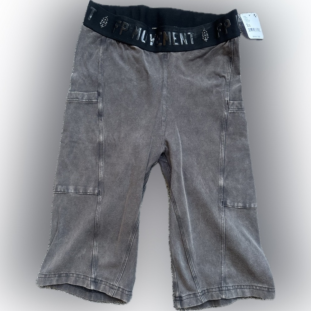 FP Movement Shorts Cargo/bike | XS | NEW w/ Tags. Rare